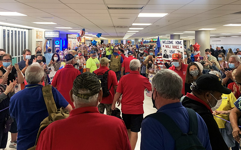 Honor Flight CMH return